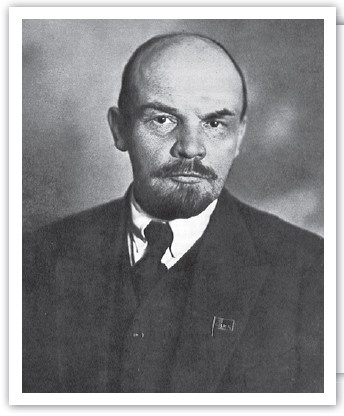 Иллюстрация к книге — 1917. Гибель великой империи. Трагедия страны и народа [i_017.jpg]