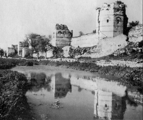 Иллюстрация к книге — История Византии [vkleyka1_page_25_2.jpg]