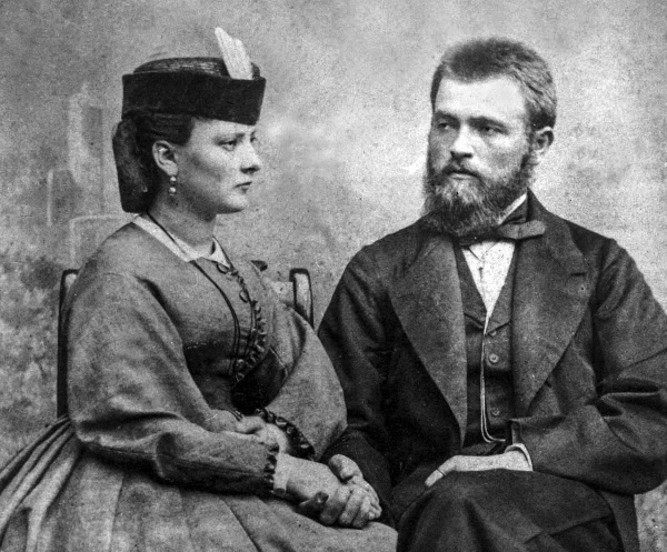 Иллюстрация к книге — Дзержинский. Любовь и революция [i_005.jpg]