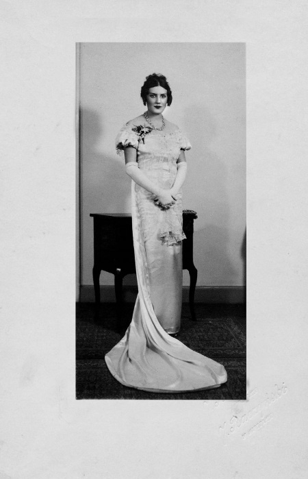 Иллюстрация к книге — Они. Воспоминания о родителях [i_014.jpg]