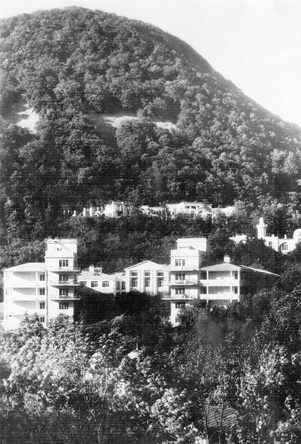 Иллюстрация к книге — Госдачи Кавказских Минеральных Вод. Тайны создания и пребывания в них на отдыхе партийной верхушки и исполкома Коминтерна от Ленина до Хрущева [_103.jpg]