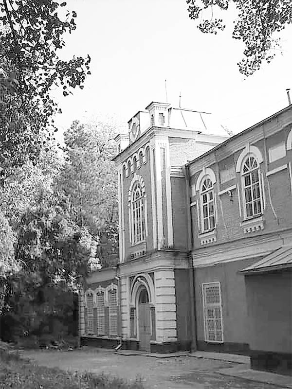 Иллюстрация к книге — Госдачи Кавказских Минеральных Вод. Тайны создания и пребывания в них на отдыхе партийной верхушки и исполкома Коминтерна от Ленина до Хрущева [_111.jpg]