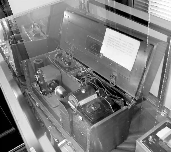 Иллюстрация к книге — Госдачи Кавказских Минеральных Вод. Тайны создания и пребывания в них на отдыхе партийной верхушки и исполкома Коминтерна от Ленина до Хрущева [_60.jpg]