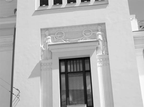 Иллюстрация к книге — Дмитровское шоссе. Расцвет, упадок и большие надежды Дмитровского направления [_08.jpg]