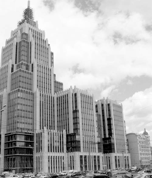 Иллюстрация к книге — Дмитровское шоссе. Расцвет, упадок и большие надежды Дмитровского направления [_15.jpg]