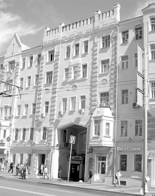 Иллюстрация к книге — Дмитровское шоссе. Расцвет, упадок и большие надежды Дмитровского направления [_21.jpg]