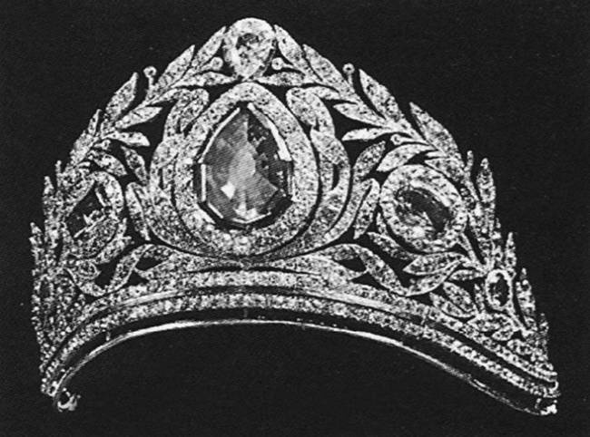 Иллюстрация к книге — Петербургские ювелиры XIX – начала XX в. Династии знаменитых мастеров императорской России [i_004.jpg]