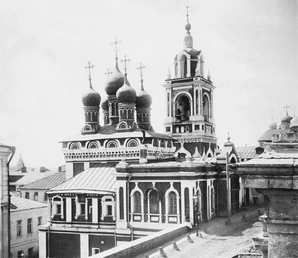 Иллюстрация к книге — Шоссе Энтузиастов. Дорога великих свершений [_22.jpg]