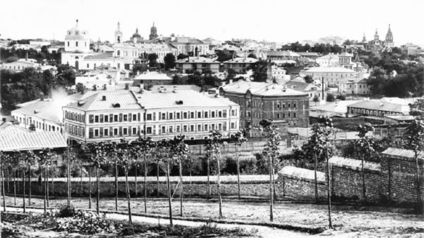 Иллюстрация к книге — Шоссе Энтузиастов. Дорога великих свершений [_41.jpg]