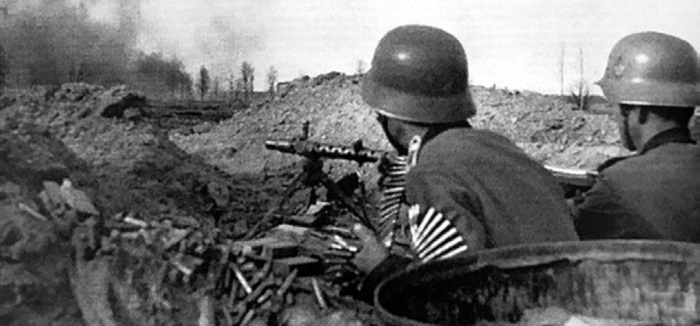 Иллюстрация к книге — Холмский ?котел?. 105 дней в полном окружении [i_080.jpg]