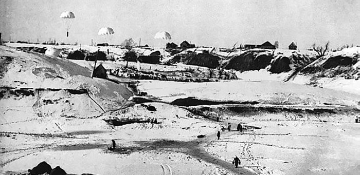 Иллюстрация к книге — Холмский ?котел?. 105 дней в полном окружении [i_092.jpg]