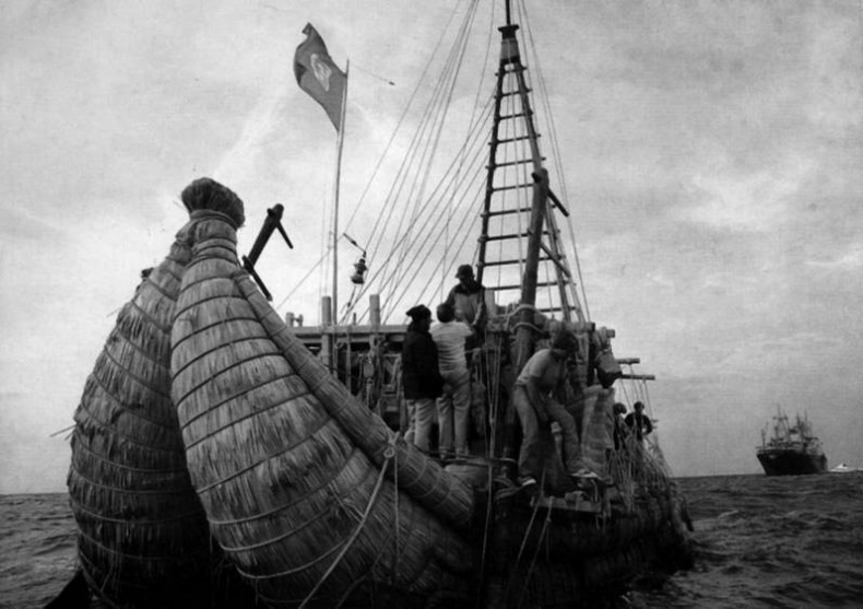 Иллюстрация к книге — С Хейердалом через Атлантику. О силе духа в диких условиях [i_003.jpg]