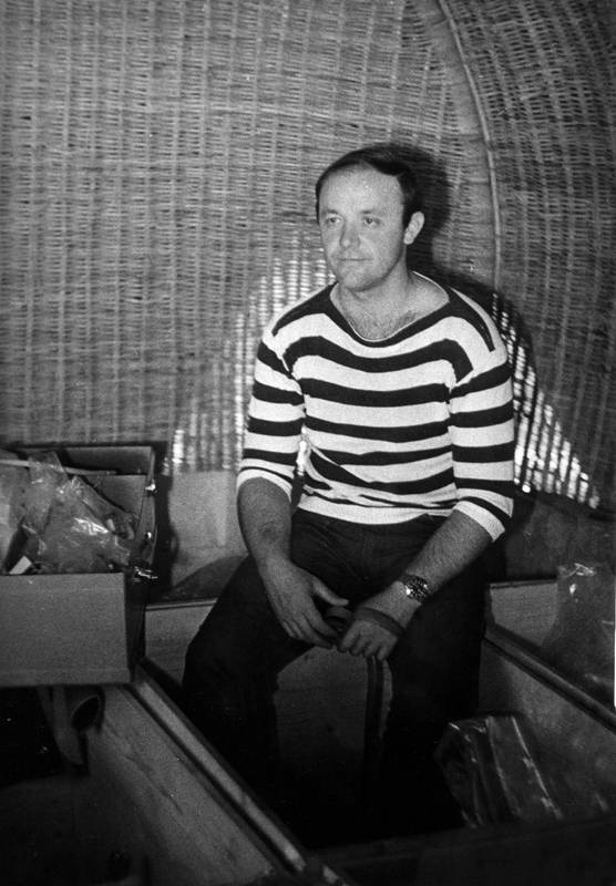 Иллюстрация к книге — С Хейердалом через Атлантику. О силе духа в диких условиях [i_012.jpg]