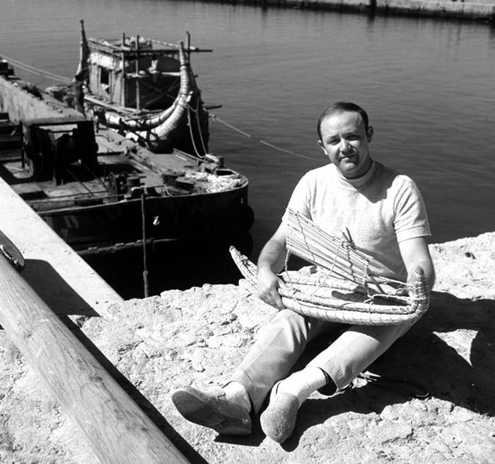 Иллюстрация к книге — С Хейердалом через Атлантику. О силе духа в диких условиях [i_025.jpg]