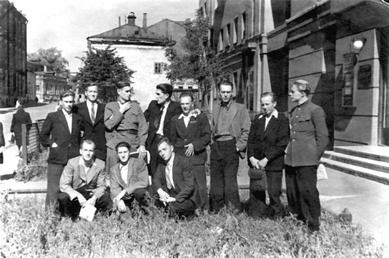 Иллюстрация к книге — Приворотное зелье [_5.jpg]