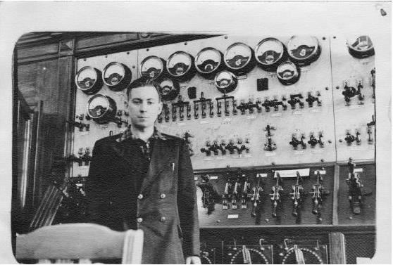 Иллюстрация к книге — Главный инженер. Жизнь и работа в СССР и в России. (Техника и политика. Радости и печали) [b00000375.jpg]