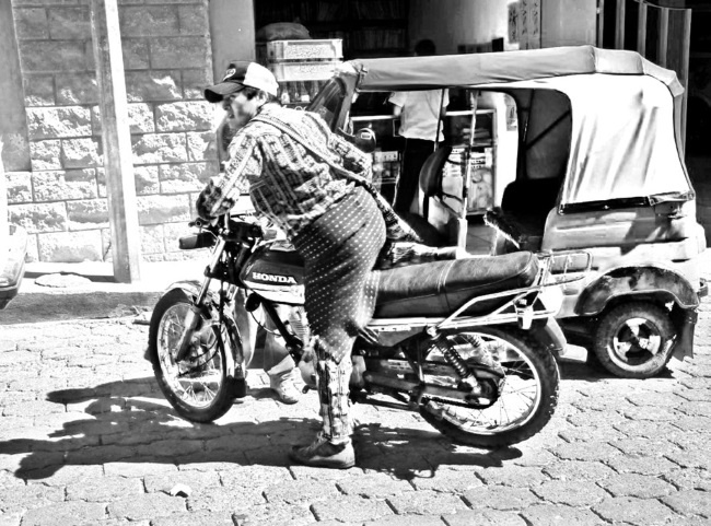 Иллюстрация к книге — Будни Гринго в Америке [i_050.jpg]