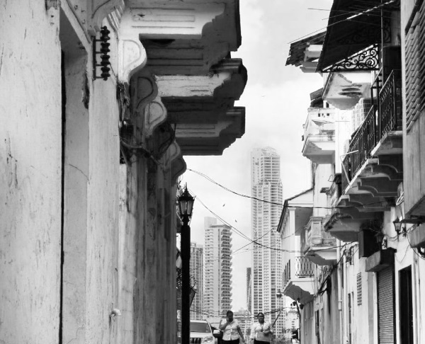 Иллюстрация к книге — Будни Гринго в Америке [i_084.jpg]