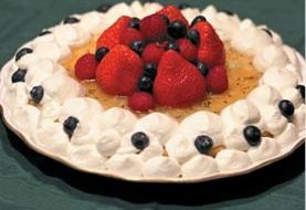 Иллюстрация к книге — Торты-салаты для праздников и на каждый день [_333.jpg]