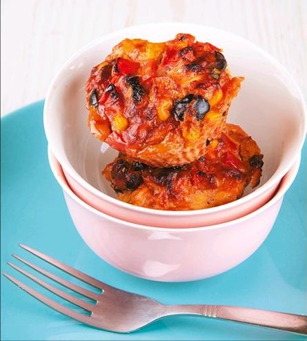 Иллюстрация к книге — Готовим в форме для кексов. Маффины. Булочки. Закуски. Завтраки [_138.jpg]