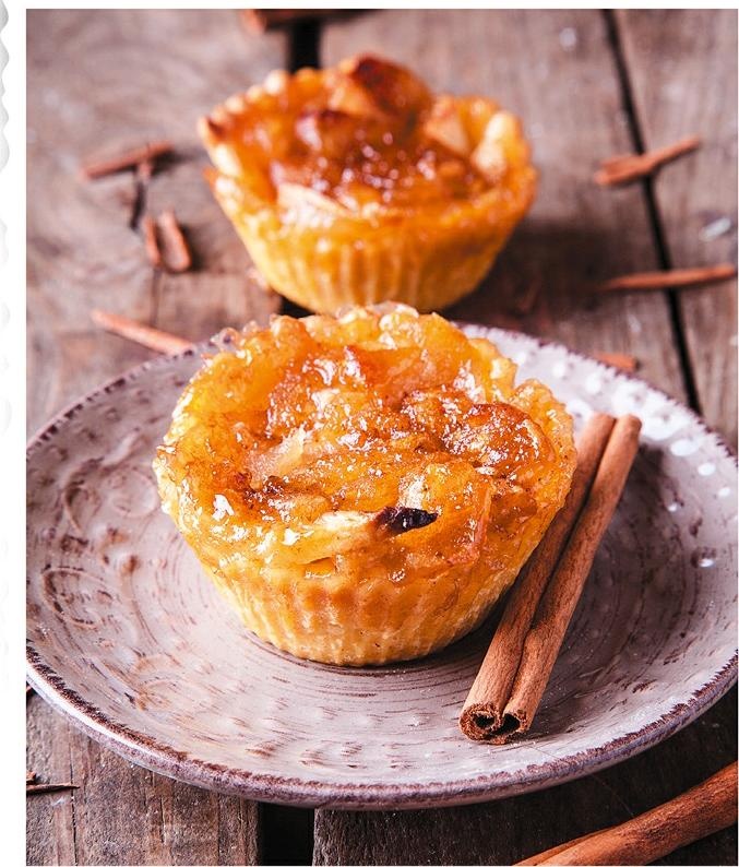 Иллюстрация к книге — Готовим в форме для кексов. Маффины. Булочки. Закуски. Завтраки [_184.jpg]