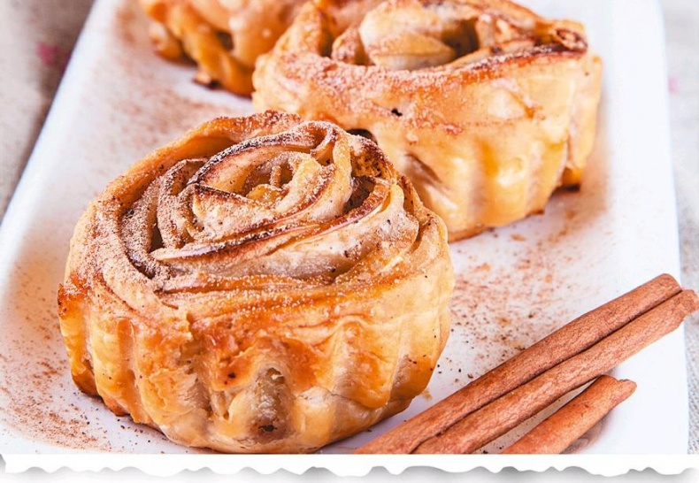 Иллюстрация к книге — Готовим в форме для кексов. Маффины. Булочки. Закуски. Завтраки [_187.jpg]