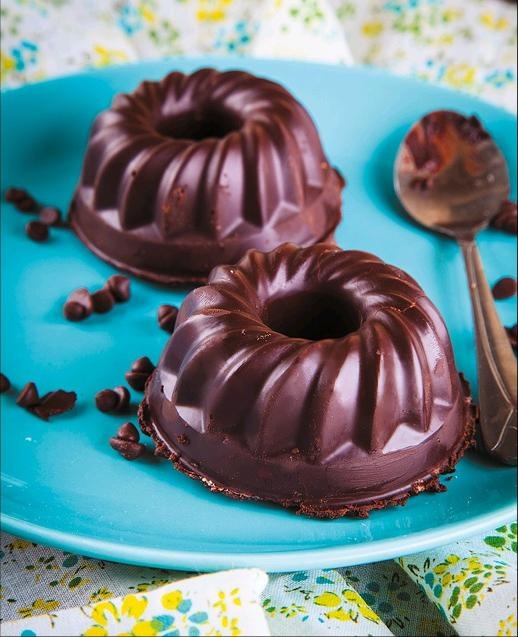 Иллюстрация к книге — Готовим в форме для кексов. Маффины. Булочки. Закуски. Завтраки [_193.jpg]