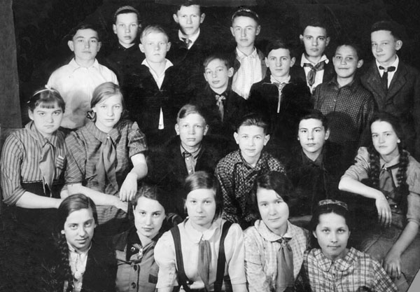 Иллюстрация к книге — "...Миг между прошлым и будущим" [_117_1.jpg]