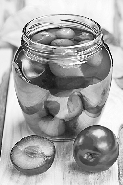 Иллюстрация к книге — Консервирование для всех, кому за… Быстрые и проверенные рецепты [block_001256_page_113_image_0003.jpg]