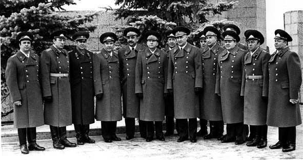 Иллюстрация к книге — Вторжение. Взгляд из России. Чехословакия, август 1968 [i_019.jpg]