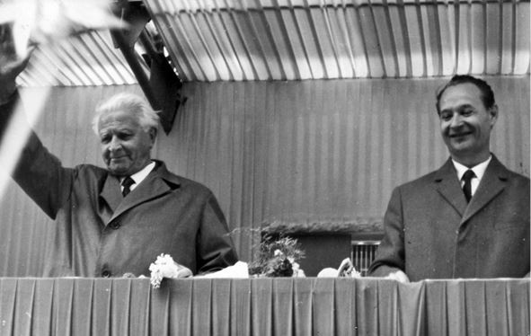 Иллюстрация к книге — Вторжение. Взгляд из России. Чехословакия, август 1968 [i_042.jpg]