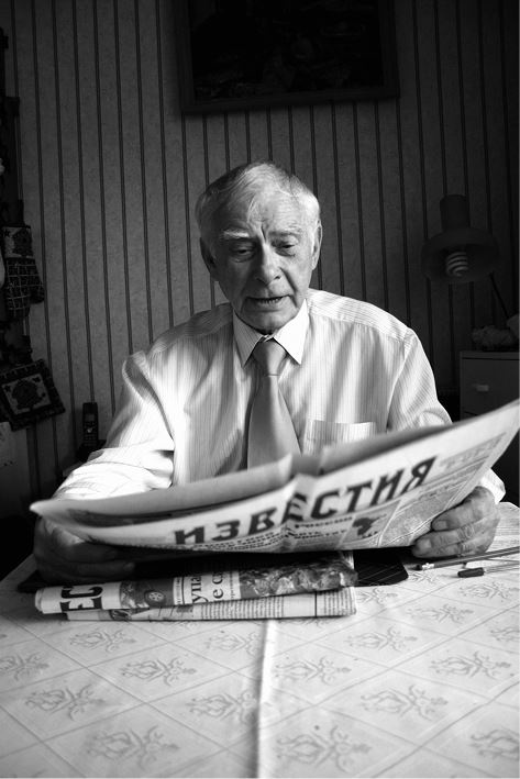 Иллюстрация к книге — Вторжение. Взгляд из России. Чехословакия, август 1968 [i_048.jpg]