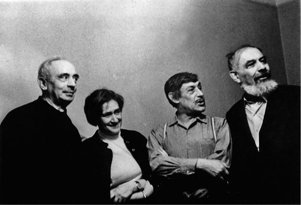 Иллюстрация к книге — Вторжение. Взгляд из России. Чехословакия, август 1968 [i_056.jpg]