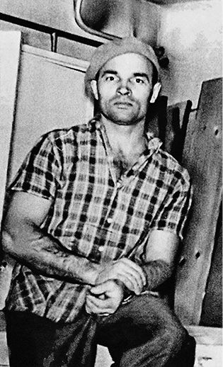 Иллюстрация к книге — Вторжение. Взгляд из России. Чехословакия, август 1968 [i_069.jpg]