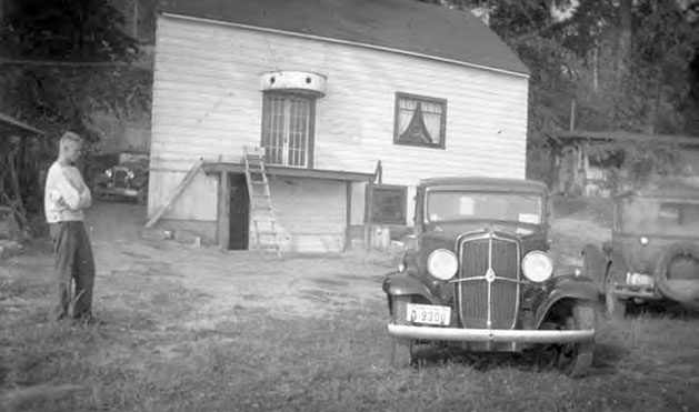 Иллюстрация к книге — Мальчики в лодке [i_022.jpg]