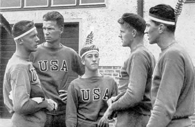 Иллюстрация к книге — Мальчики в лодке [i_030.jpg]