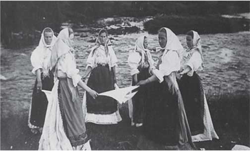 Иллюстрация к книге — Сила рода. Славянские традиции и ритуалы сохранения семьи и почитания предков [i_013.jpg]