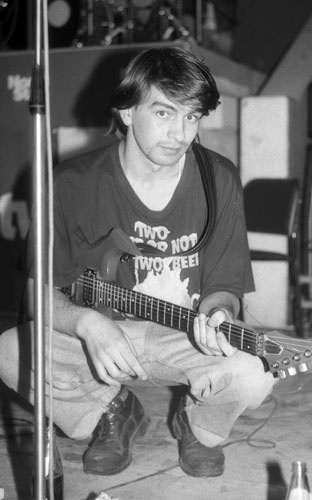 Иллюстрация к книге — Король и Шут. Между Купчино и Ржевкой... [i_042.jpg]