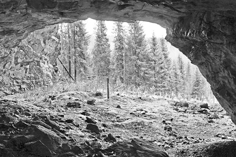 Иллюстрация к книге — Дебри [i_012.jpg]