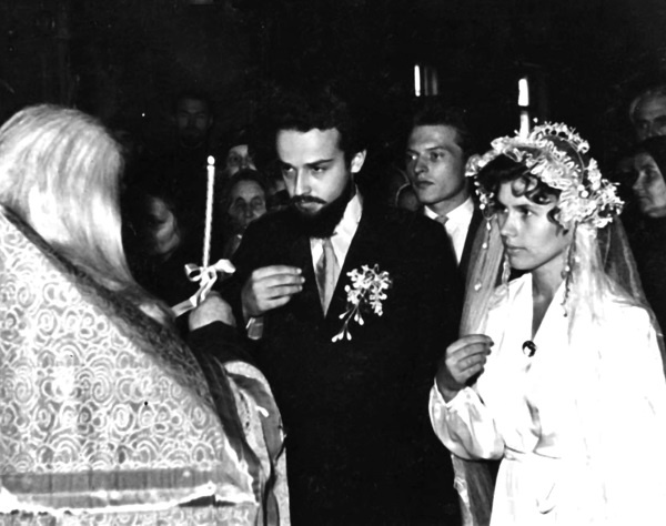 Иллюстрация к книге — Цветочки Александра Меня [i_010.jpg]