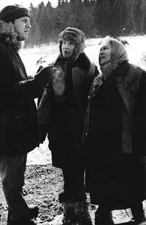 Иллюстрация к книге — Нонна Мордюкова и Вячеслав Тихонов. Как казачка Штирлица любила [_112.jpg]