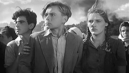 Иллюстрация к книге — Нонна Мордюкова и Вячеслав Тихонов. Как казачка Штирлица любила [_41.jpg]