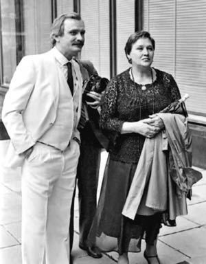 Иллюстрация к книге — Нонна Мордюкова и Вячеслав Тихонов. Как казачка Штирлица любила [_95.jpg]