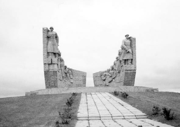 Иллюстрация к книге — Генерал армии Василий Маргелов [i_014.jpg]