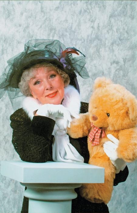 Иллюстрация к книге — Золушка с Чистых прудов [_2_01.jpg]