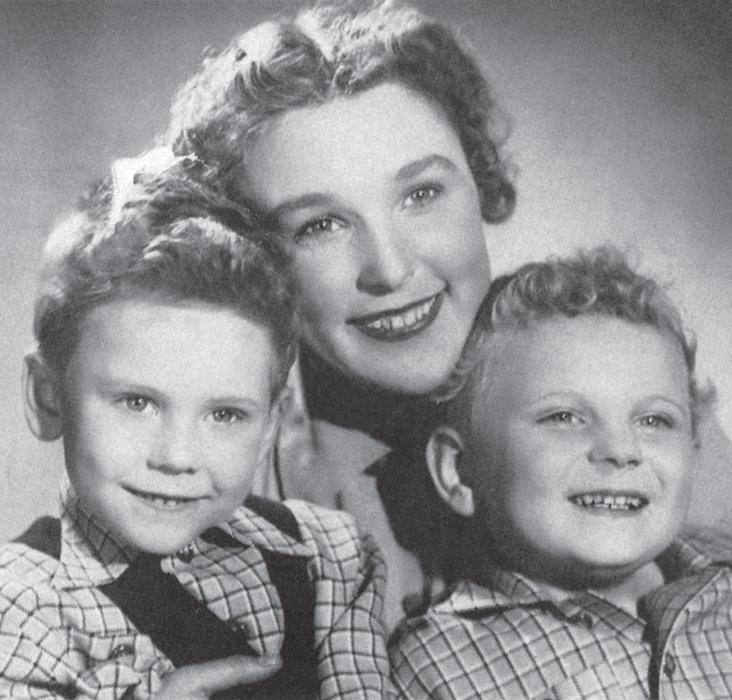 Иллюстрация к книге — Золушка с Чистых прудов [_2_06_2.jpg]