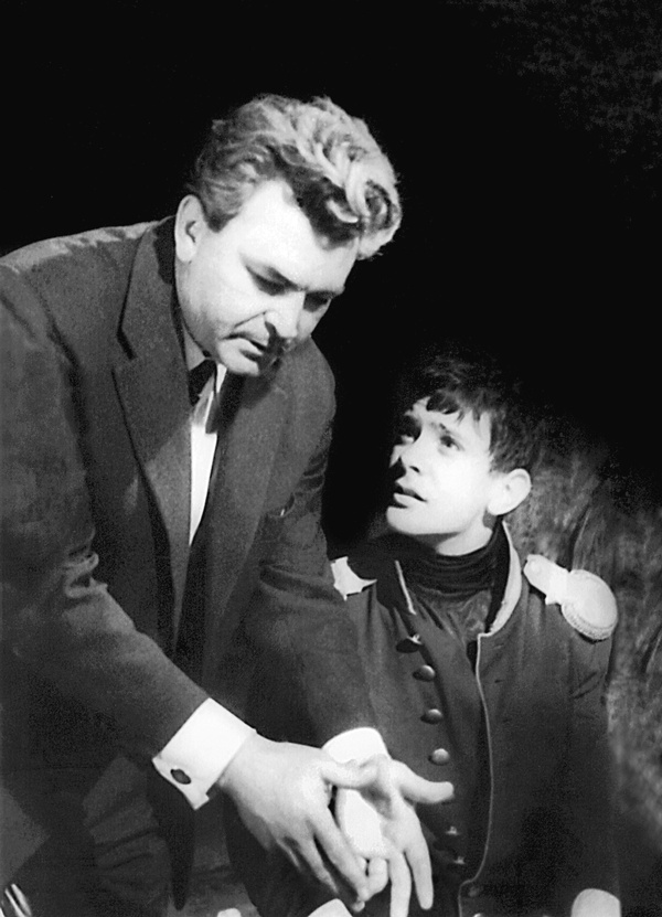 Иллюстрация к книге — Сергей Бондарчук. Его война и мир [i_016.jpg]