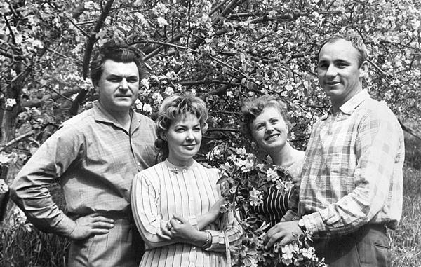 Иллюстрация к книге — Сергей Бондарчук. Его война и мир [i_028.jpg]