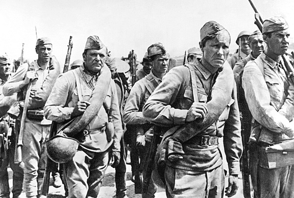 Иллюстрация к книге — Сергей Бондарчук. Его война и мир [i_030.jpg]