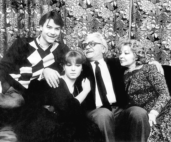 Иллюстрация к книге — Сергей Бондарчук. Его война и мир [i_058.jpg]